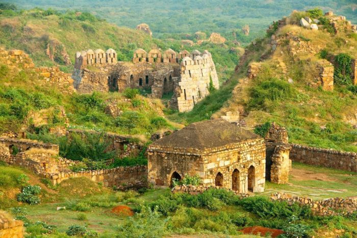Tughlaqabad ruins tughlaq dynasty powerful Ancient ruins in India